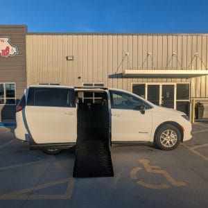 2025 Chrysler Voyager LX BraunAbility CompanionVan