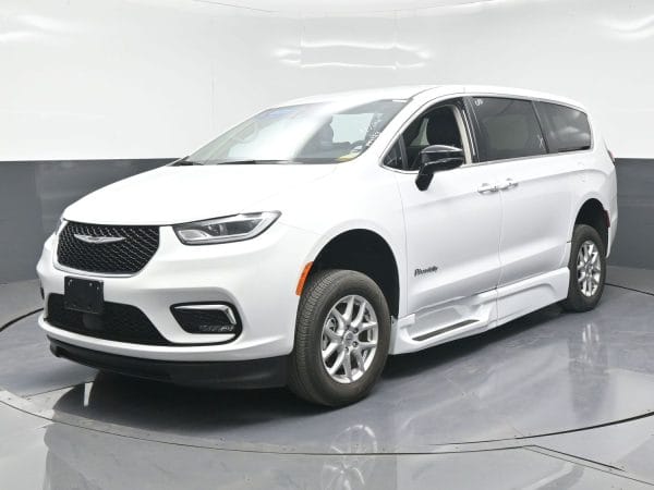 wav-2C4RC1BG8RR199123-2