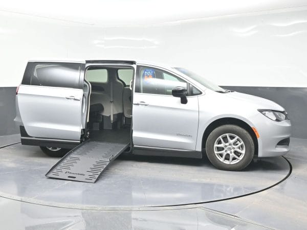 wav-2C4RC1CG4RR171785-7