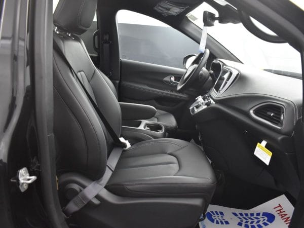 wav-2C4RC1BG1SR595710-11