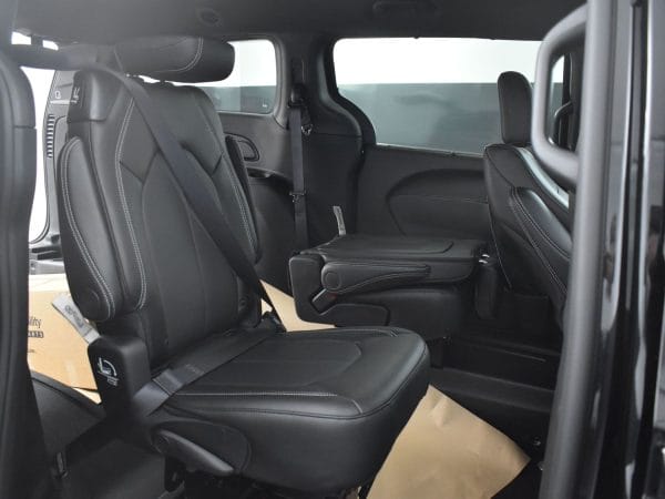 wav-2C4RC1BG1SR595710-13