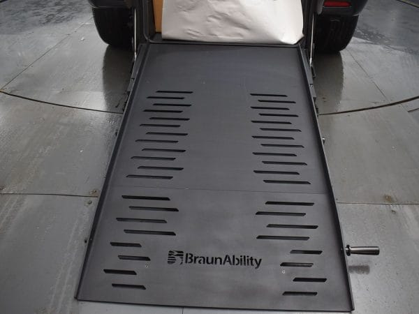 wav-2C4RC1BG1SR595710-8