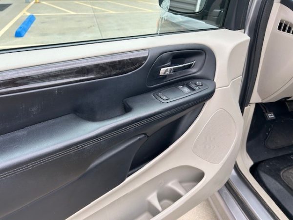 Driver's door Driver's door