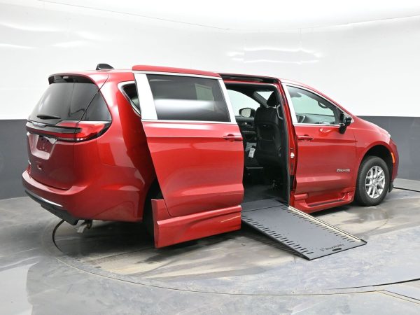 wav-2C4RC1BG7TR173720-6