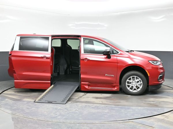 wav-2C4RC1BG7TR173720-7