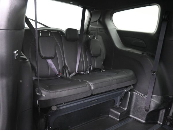 wav-2C4RC1BGXTR173713-9