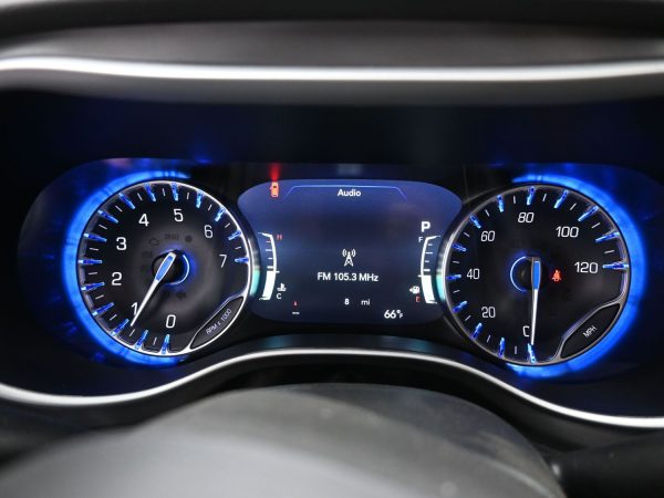 wav-2C4RC1CG8TR188550-15