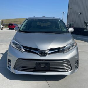2019 Toyota BraunAbility Toyota Sienna LI